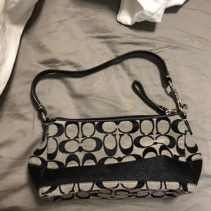 Coach purse with CC Logo in grey and black